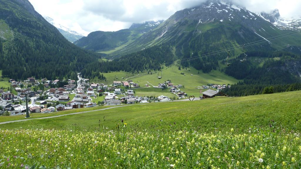 Pension Daniel Lech am Arlberg Exterior foto